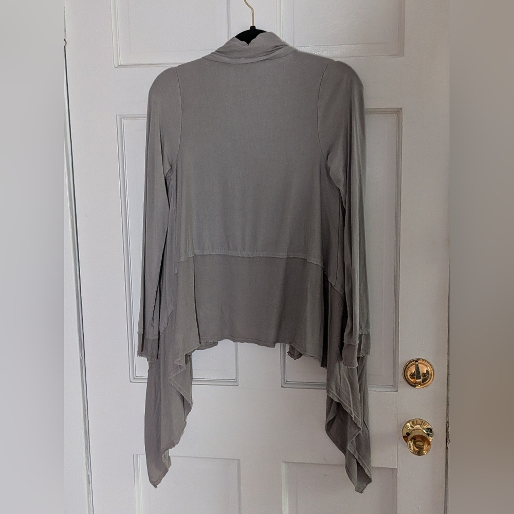 River + Sky Mixed Up Wrap Cardigan Shadowland Gray Draped Open Front NWT S/M - Picture 5 of 6